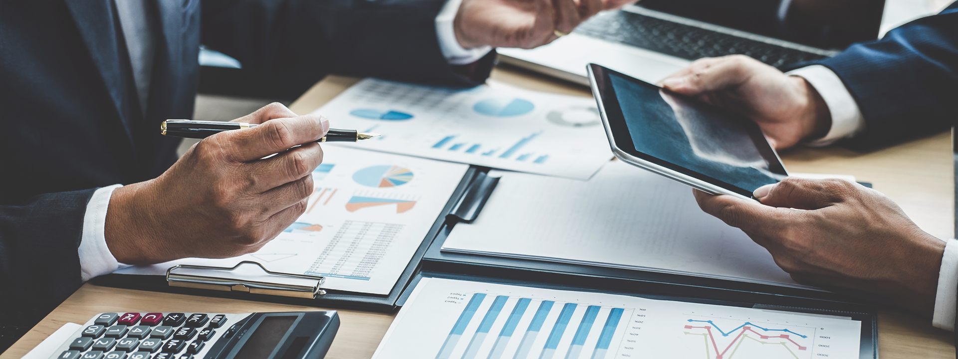 Précision comptable et conformité fiscale pancanadienne